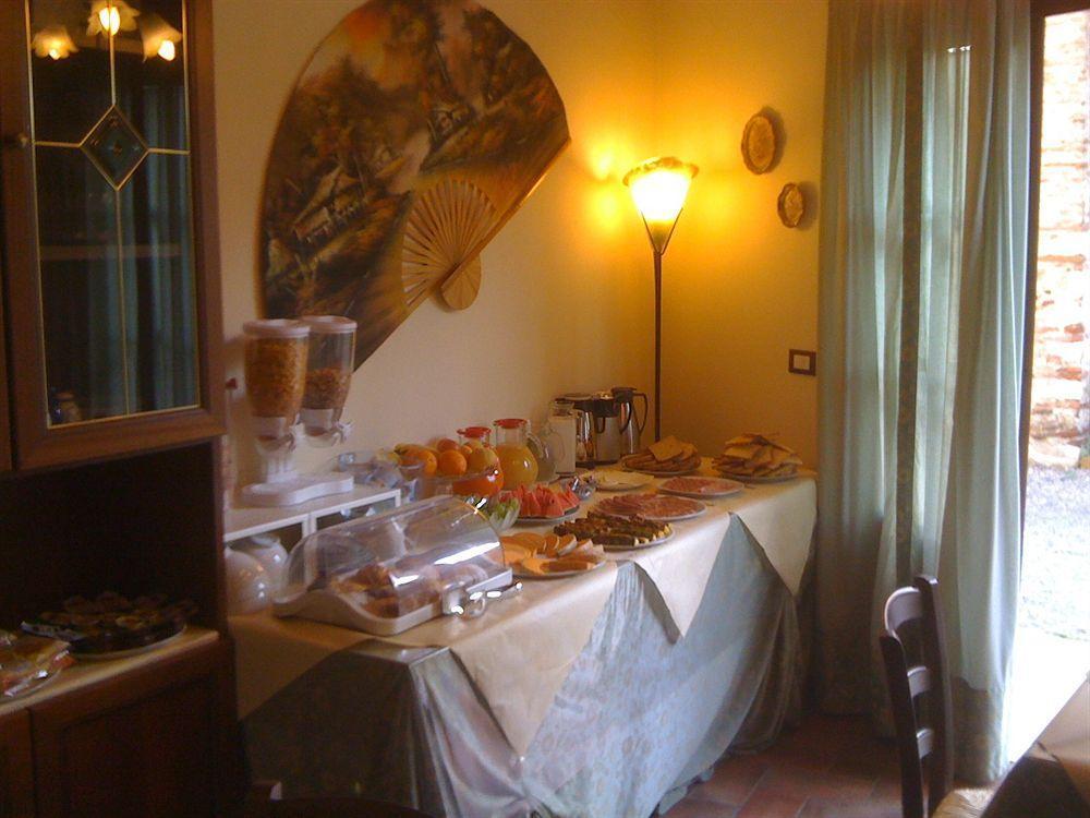 B&B Il Casale Di Nanni Lucca Bagian luar foto