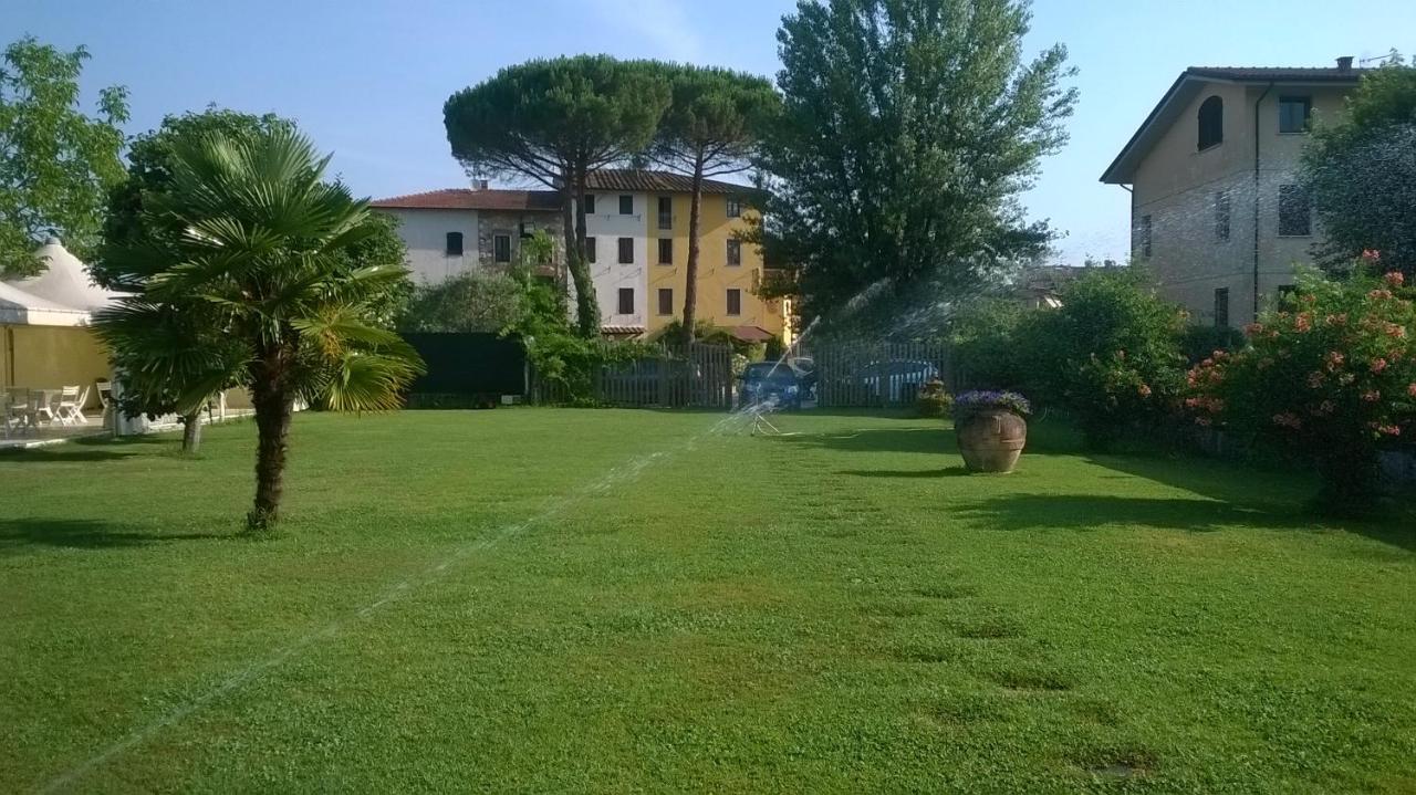 B&B Il Casale Di Nanni Lucca Bagian luar foto